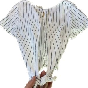 Roxy open back button up shirt stripped